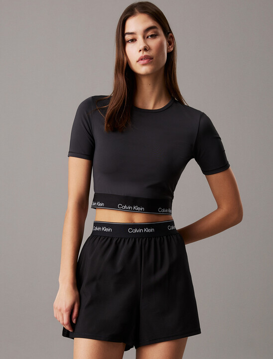 Modern Sport Cropped Tee