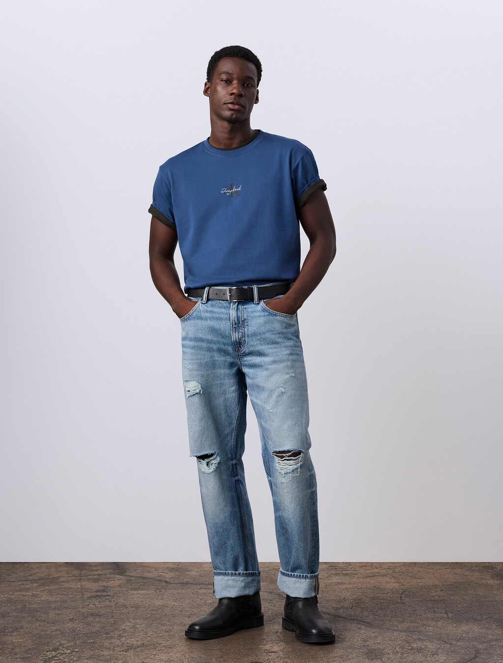 Jung Kook for Calvin Klein Monologo T 恤, Dark Denim, hi-res