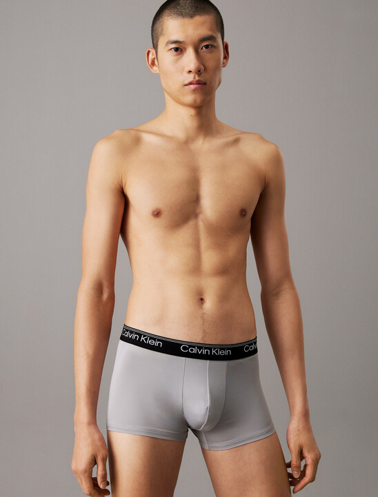 Calvin Klein Logo 低腰貼身短版四角褲 3 件組