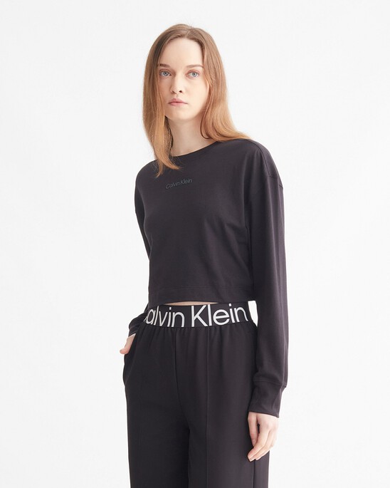 ESSENTIALS CROPPED LONG SLEEVE TEE