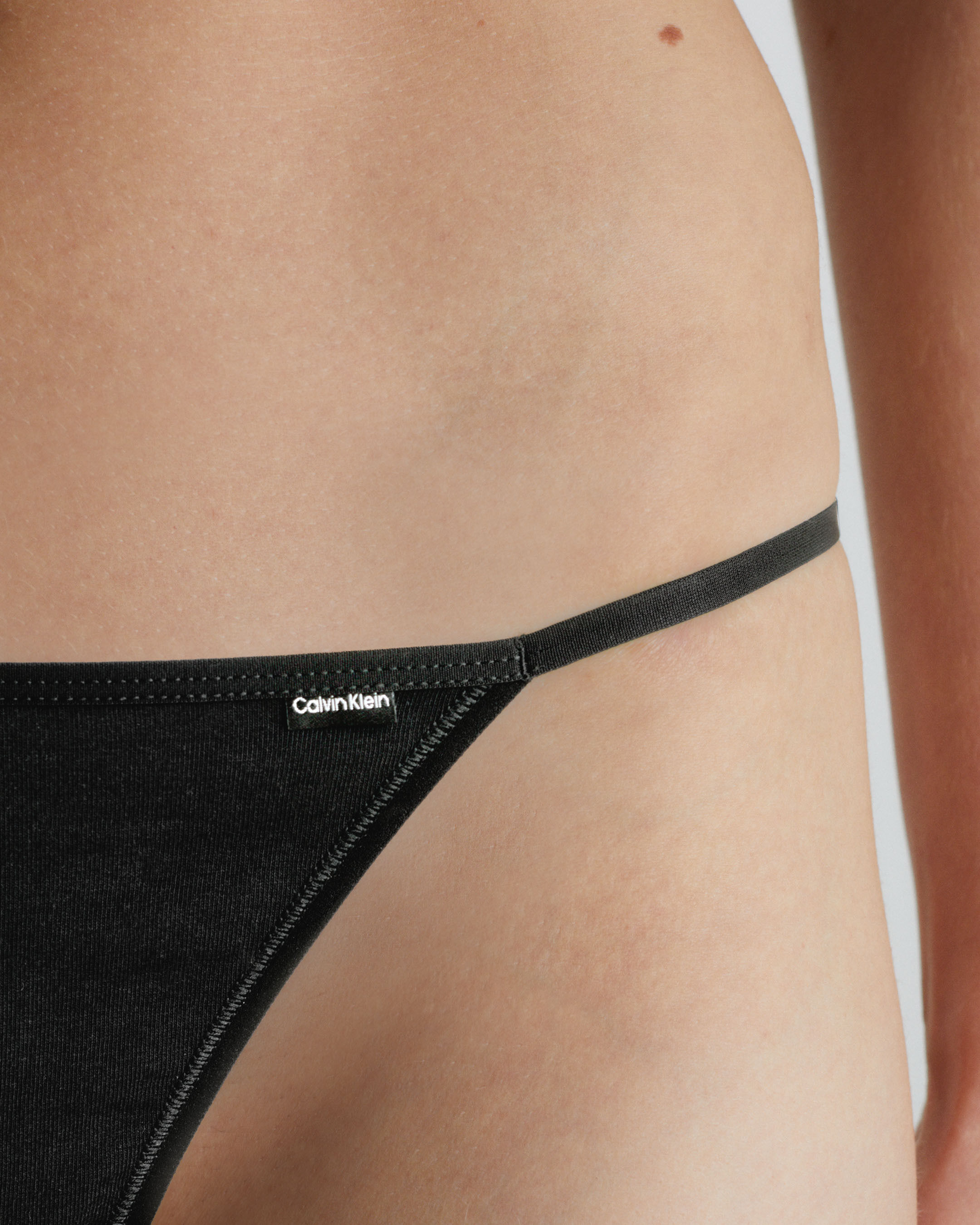 Calvin klein sleek discount model thong