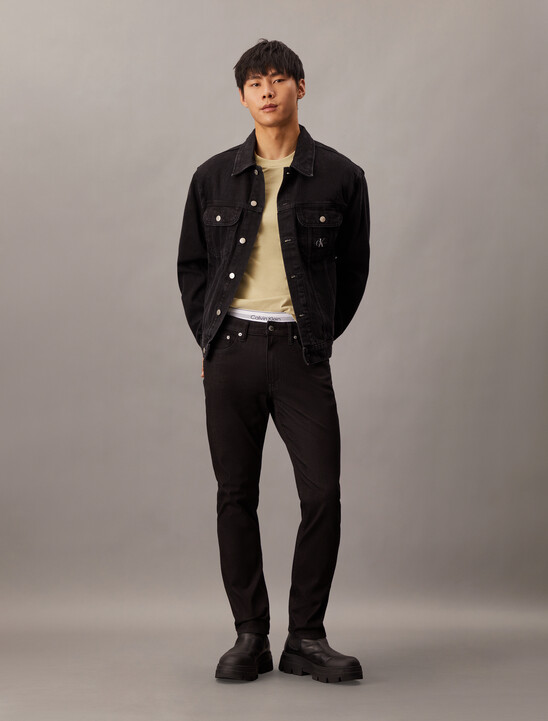 37.5 Bi-Stretch Slim Black Jeans