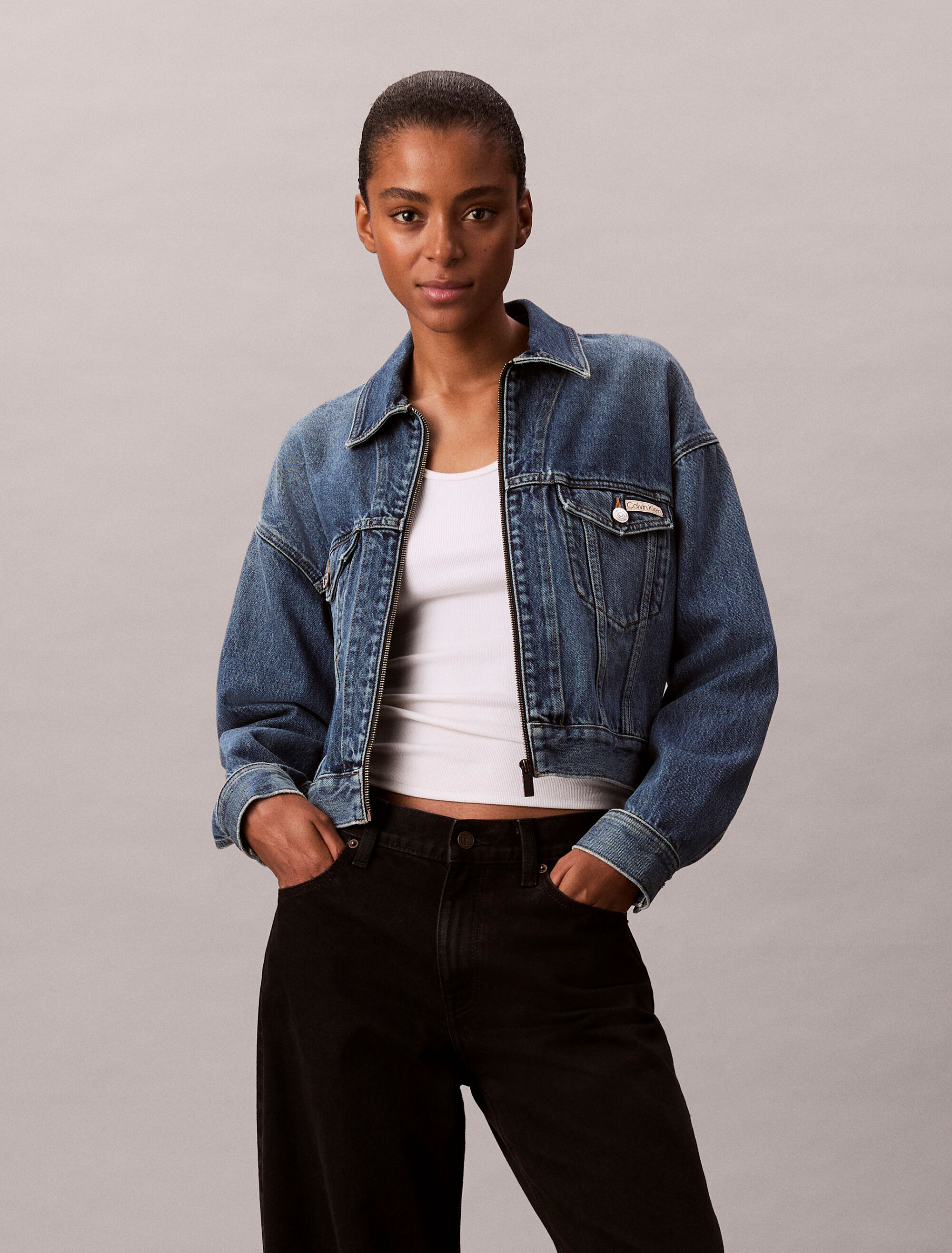 Cropped Zip Up Denim Jacket | blue | Calvin Klein Hong Kong