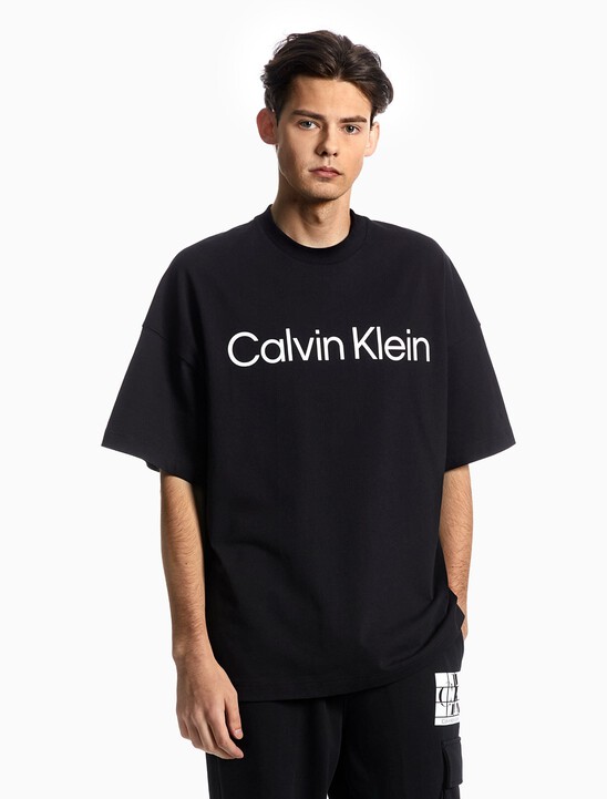 Unisex Bold Logo Institutional Tee