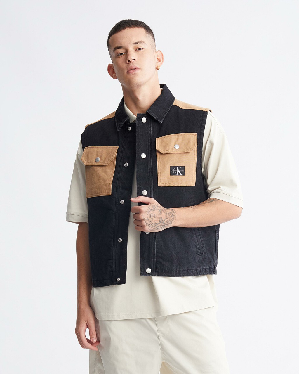 Amplify Workwear Padded Denim Vest, WASHED BLK/BRWN, hi-res