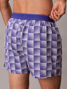 CK X Cotton Monogram 修身四角內褲, PIXEL GRADIENT BLUE RIVER FOG, hi-res