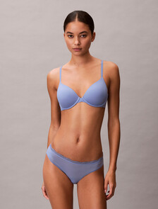 Lightly Lined FCBlue Tulip, Blue Tulip, hi-res