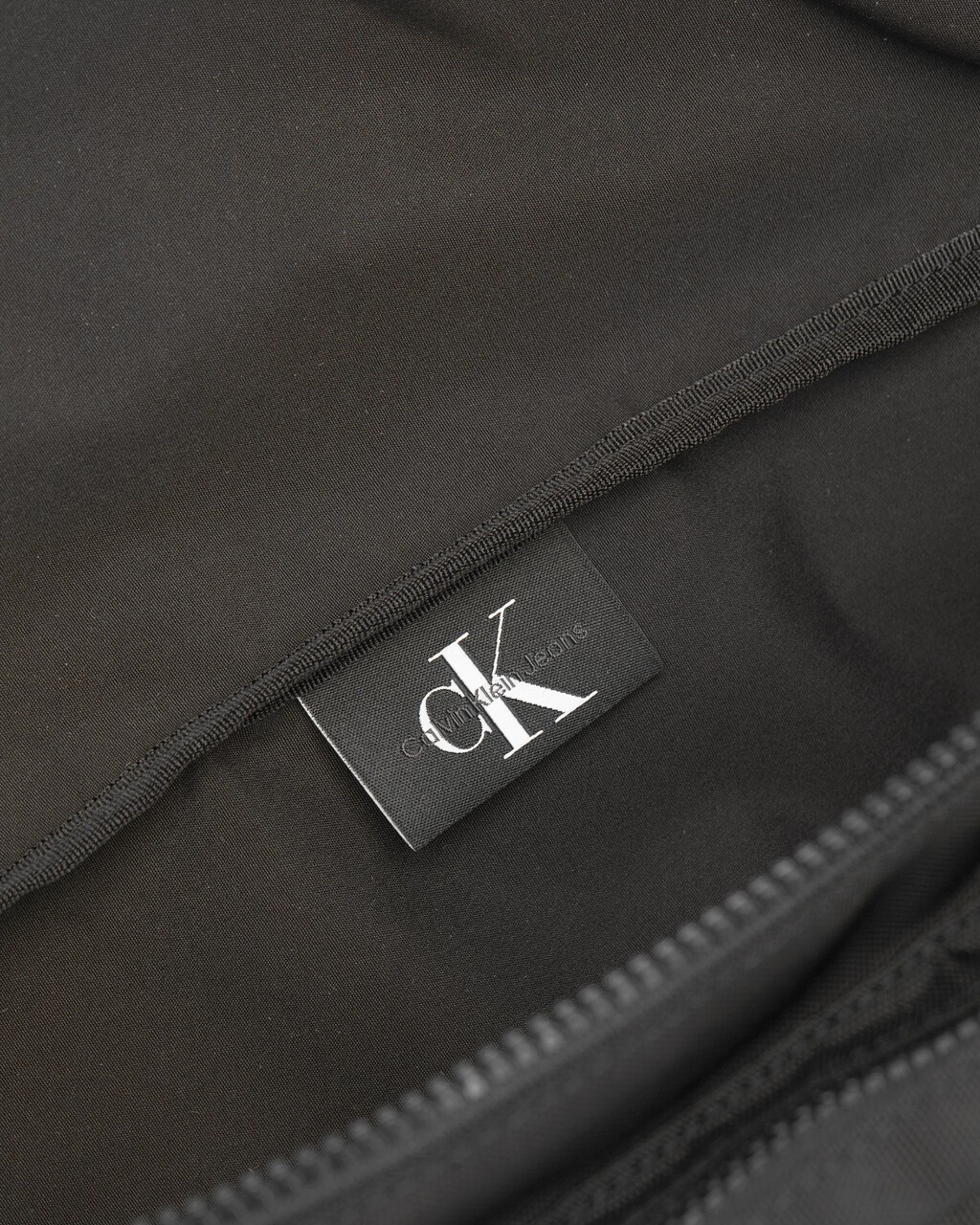 SPORT ESSENTIALS 腰包 52 厘米, BLACK, hi-res