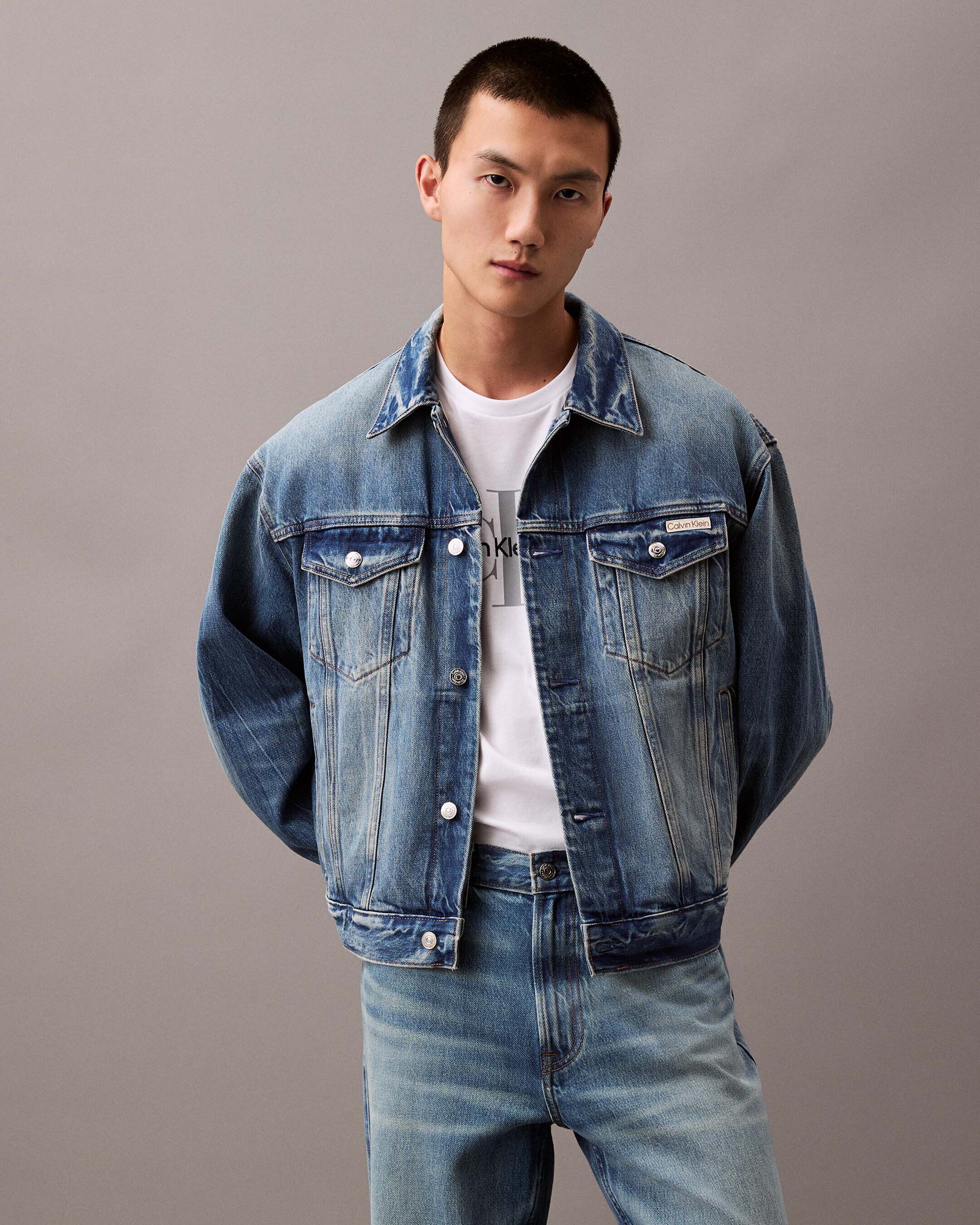 Calvin klein denim trucker jacket online