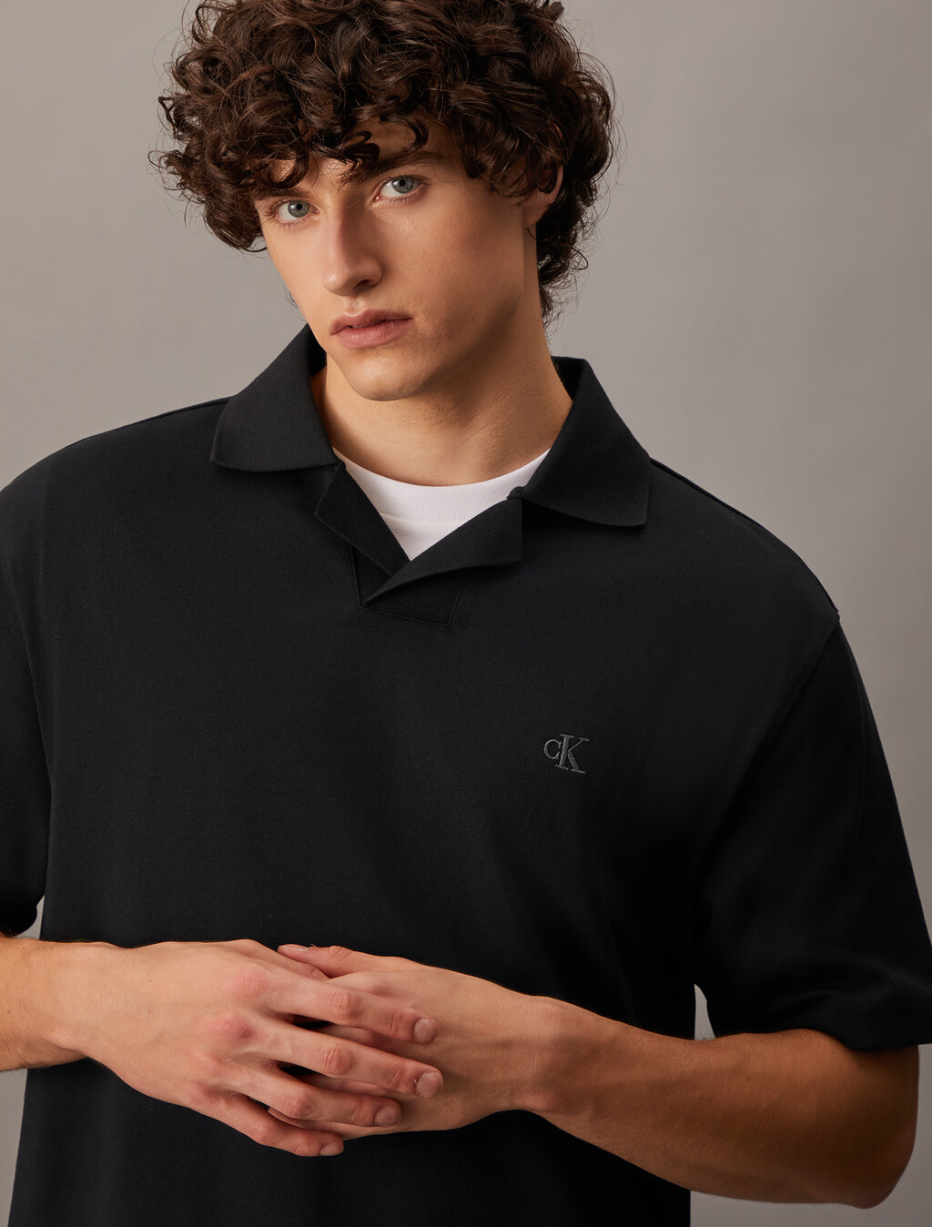 Contrast Open Collar Polo, Ck Black, hi-res