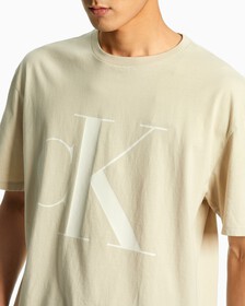 MONOGRAM RELAXED FIT TEE, UNBLEACHED-100A, hi-res