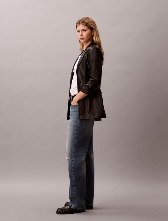 90s Straight Distressed Jeans