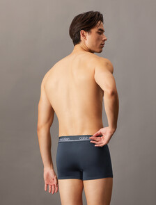 3 件套組 CK Micro Plus 低腰平口內褲, BLACK/ TURBULENCE/ GREY HEATHER, hi-res