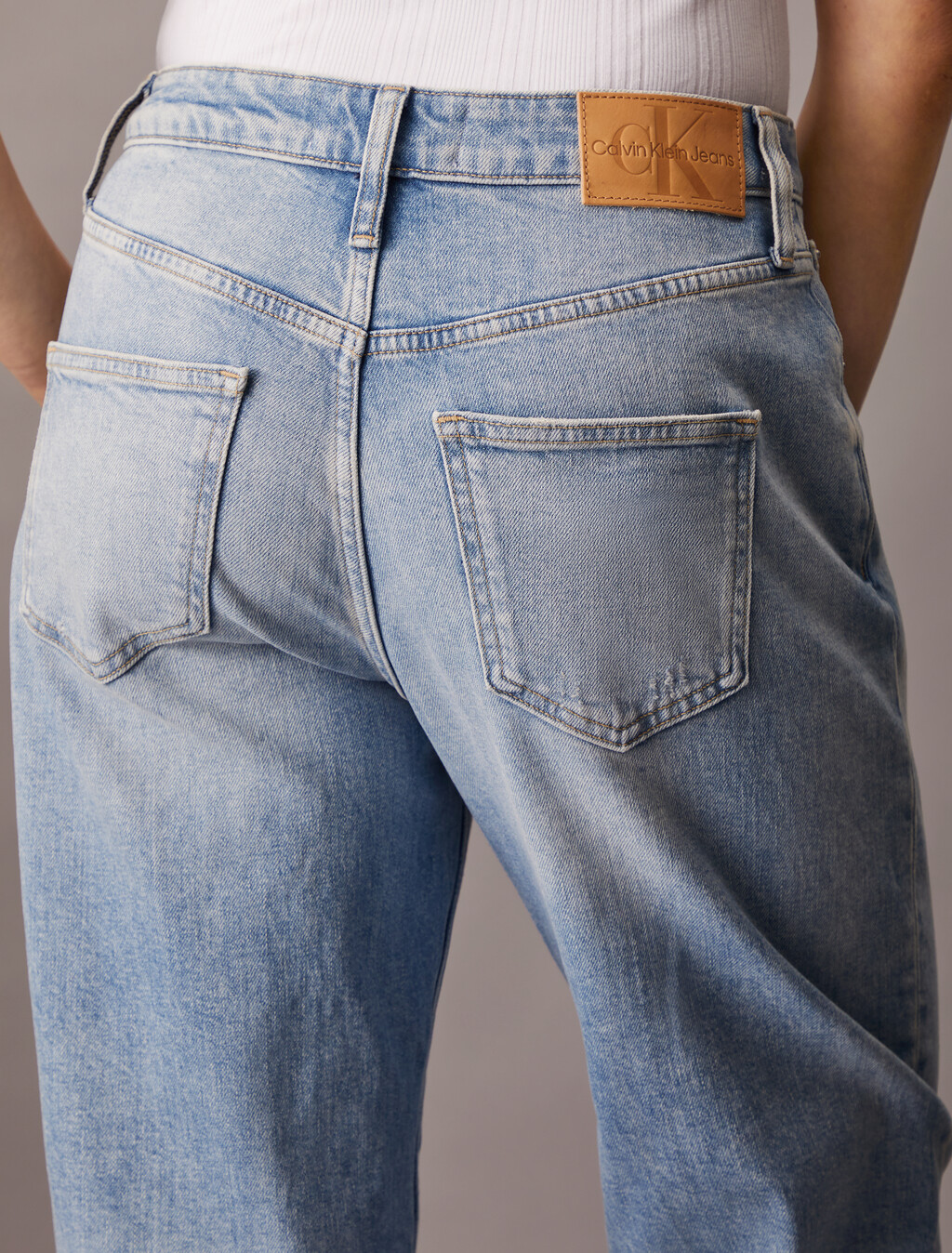 Italian Denim Central Seam 90s Straight Jeans, Denim Light, hi-res