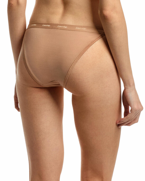 FORM TO BODY NATURAL TANGA
