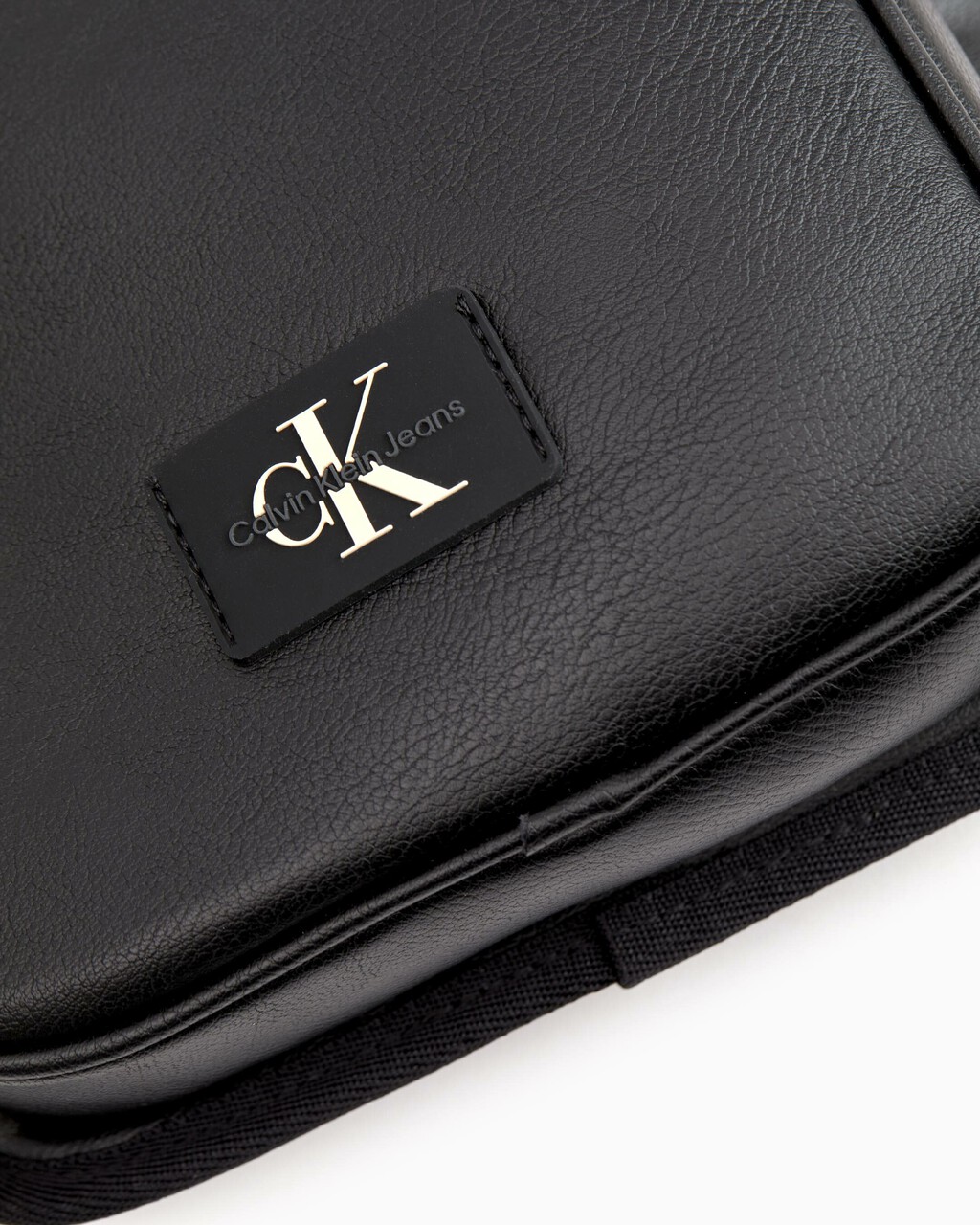 CKJ Tagged Crossbody, BLACK, hi-res
