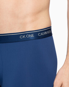 CK One Print Micro 低腰四角褲, Perth Blue, hi-res
