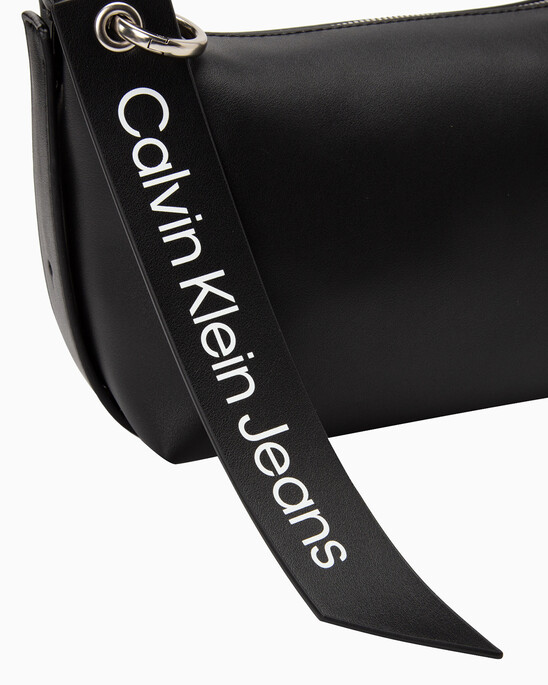 SCULPTED ROUND BAG WITH LOGO TAG