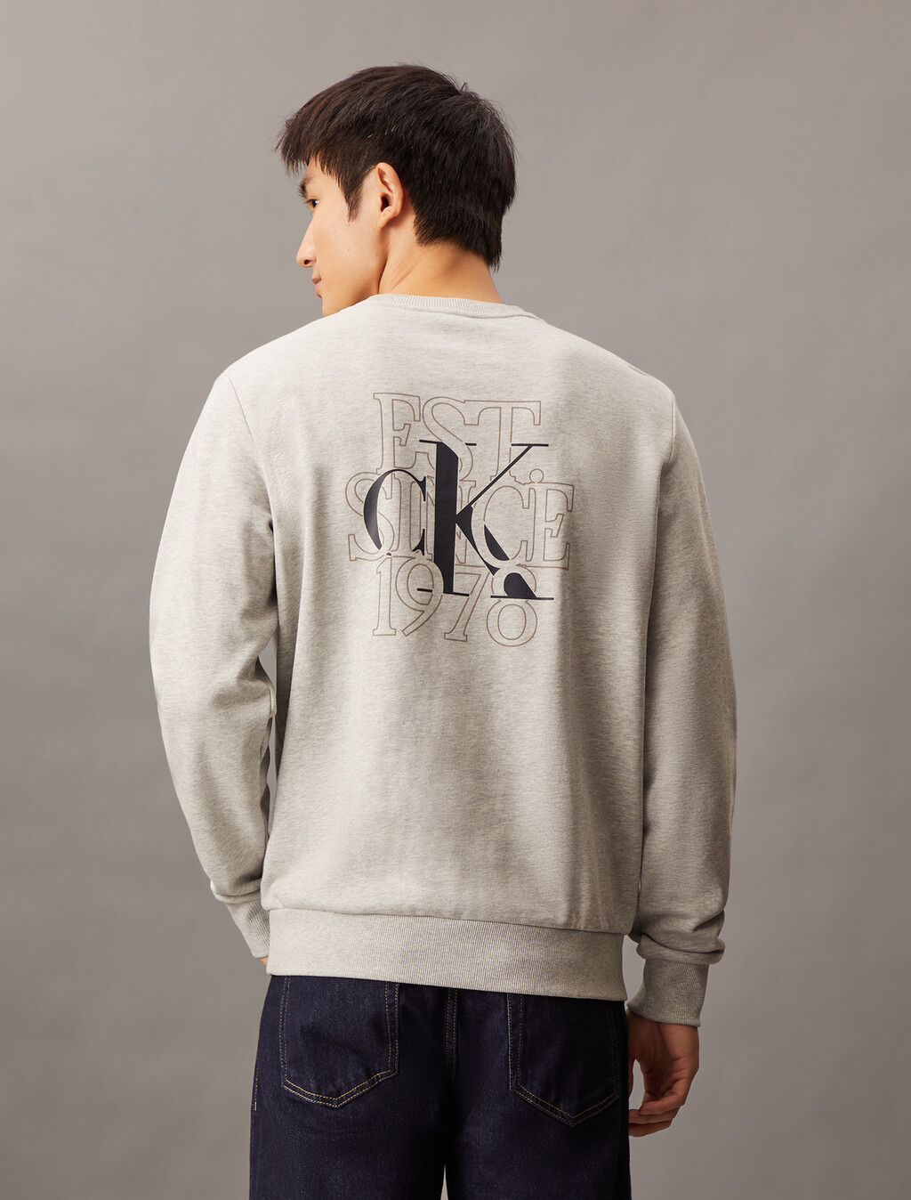 後背 Monogram 標誌印花衛衣, Light Grey Heather, hi-res