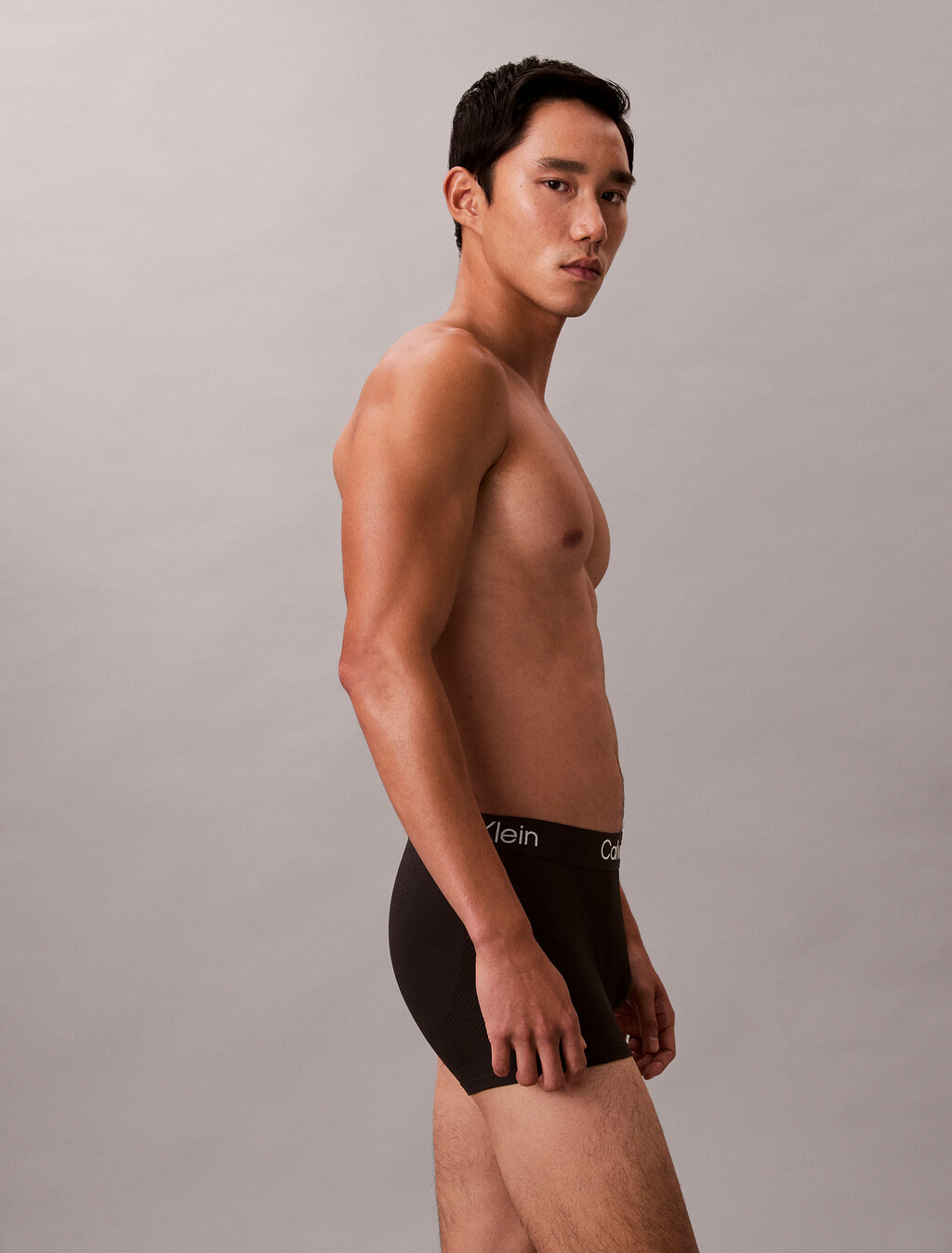 CK Pro Fit 超細纖維低腰平口內褲, Black w/ White Logo, hi-res