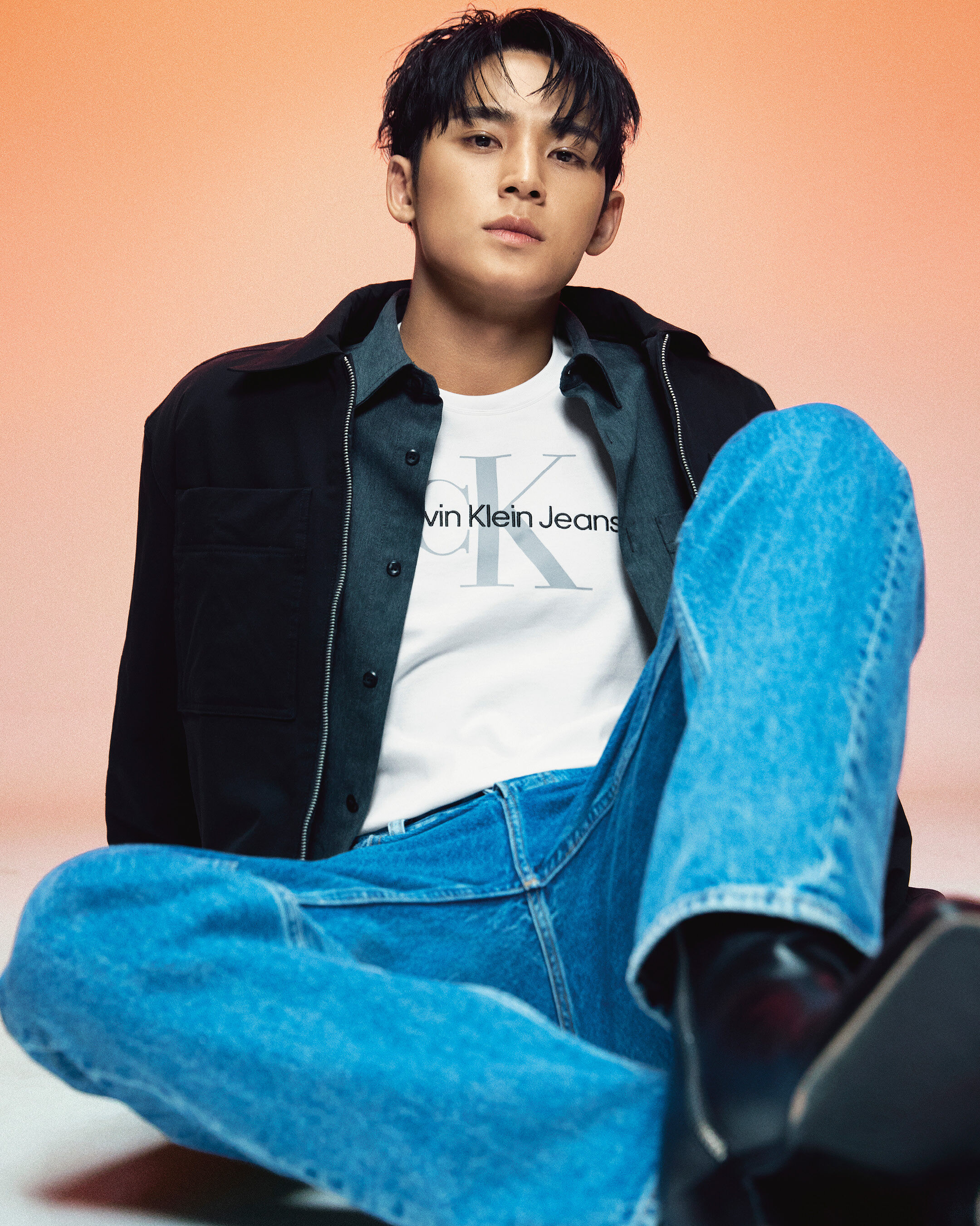 Monogram logo calvin klein 2025