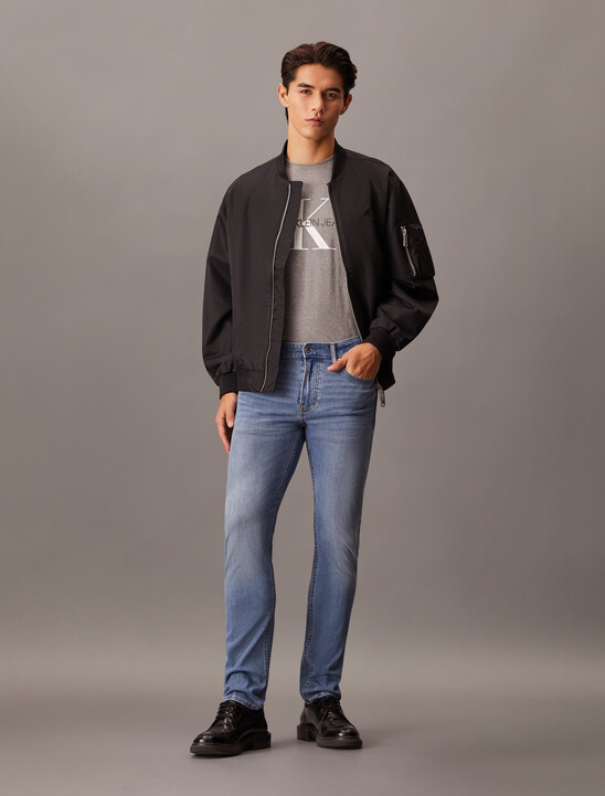 37.5 Bi-Stretch Slim Jeans