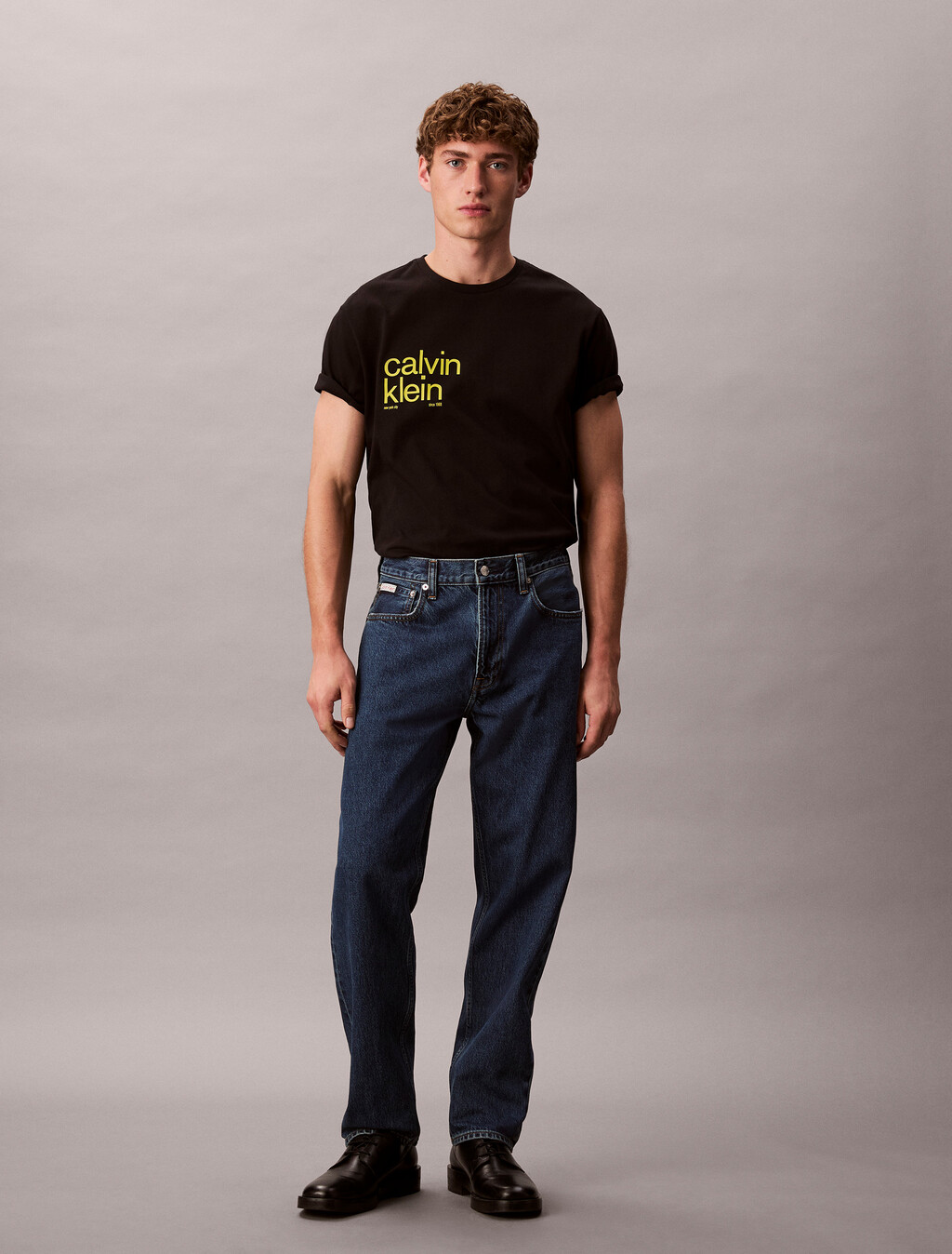 Circle Graphic Relaxed T-Shirt, Black, hi-res
