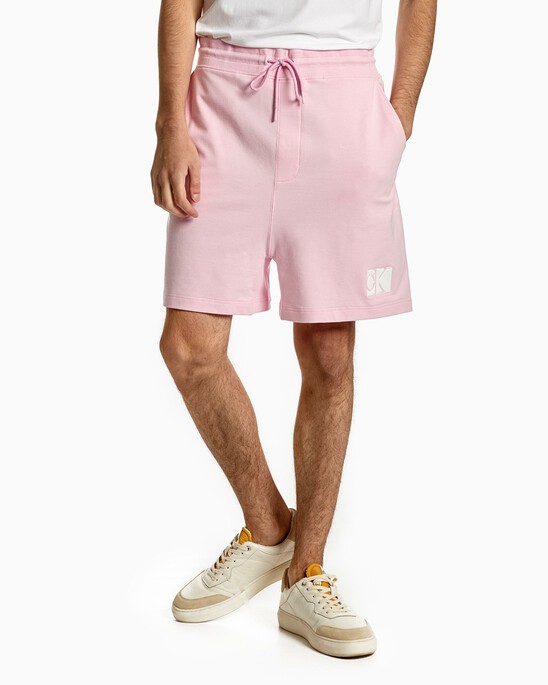 EMBOSSED LOGO SWEATSHORTS