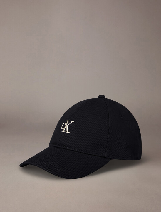 同色調 Monogram 棒球帽