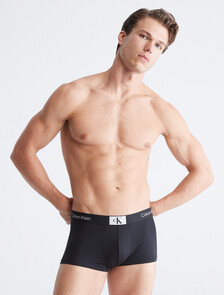 CALVIN KLEIN 1996 微細纖維低腰內褲, Black, hi-res