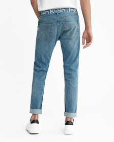 Modern Taper 超彈性窄口牛仔褲, Denim Medium, hi-res