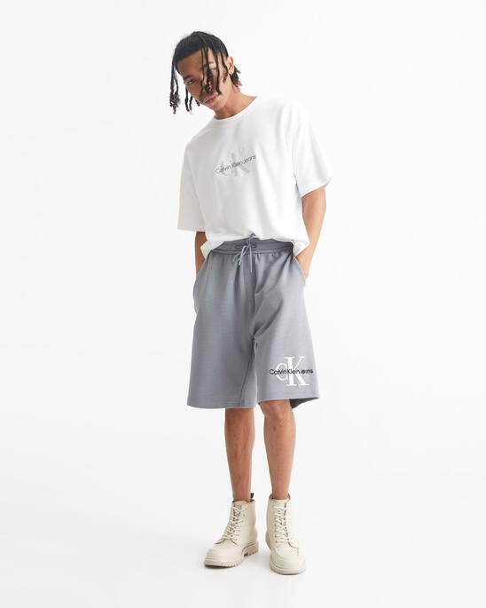 PREMIUM ESSENTIALS MONOLOGO OTTOMAN RIB-KNIT SHORTS