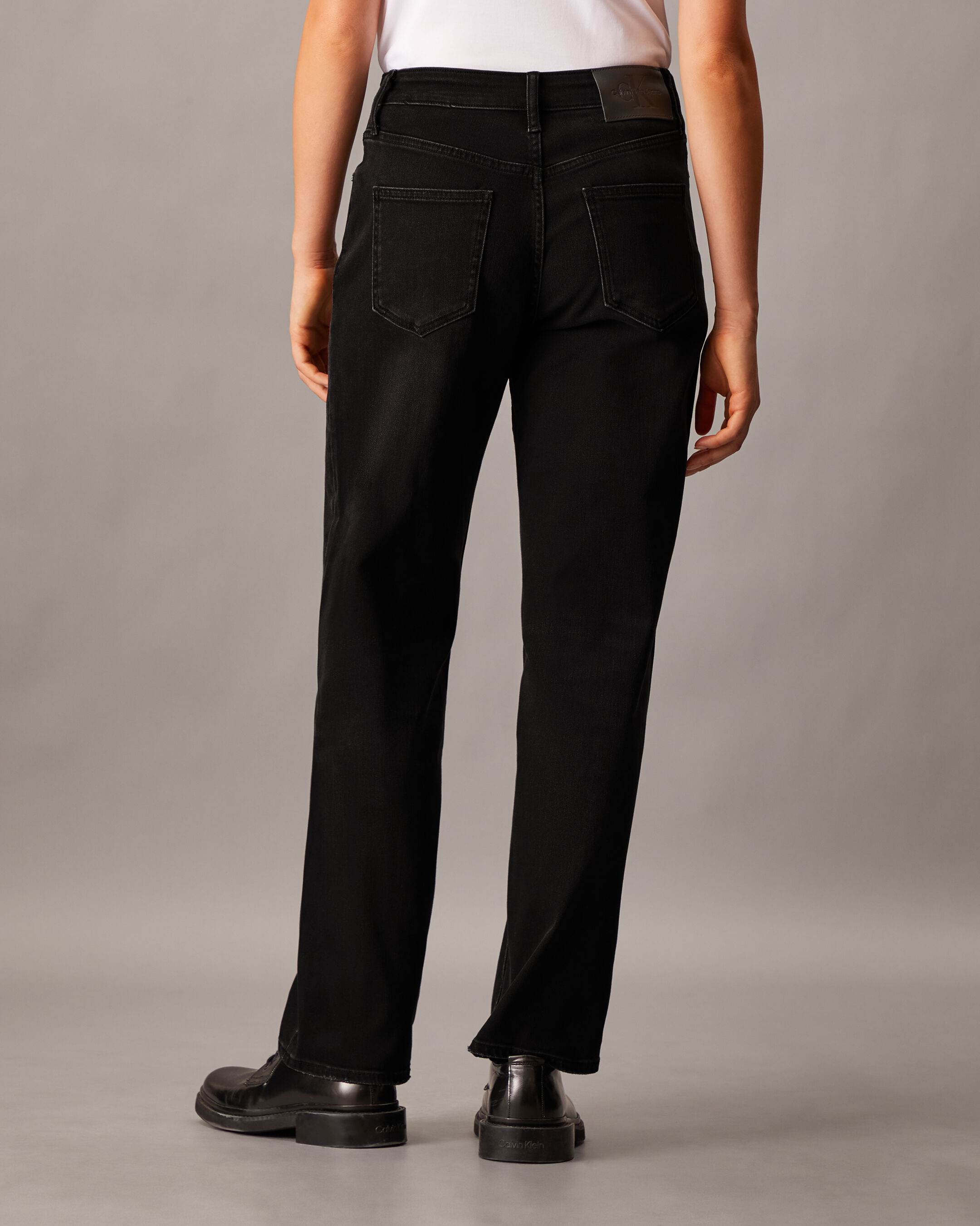 37.5 90s Straight Black Jeans | blue | Calvin Klein Hong Kong