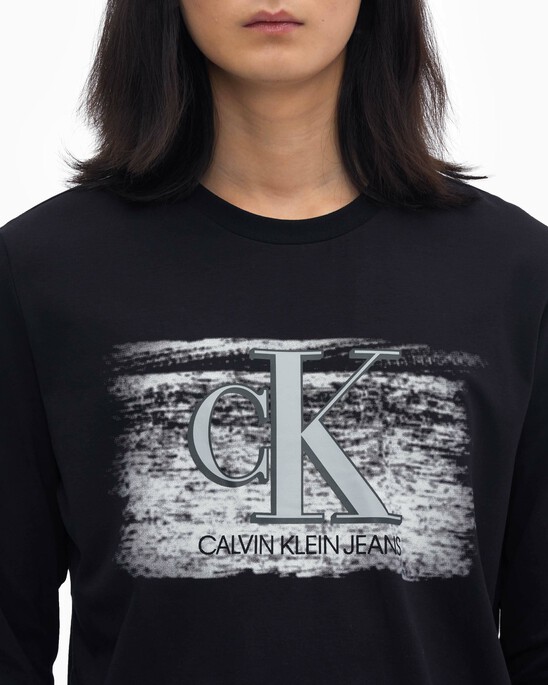 WHITE NOISE LOGO LONG SLEEVE TEE