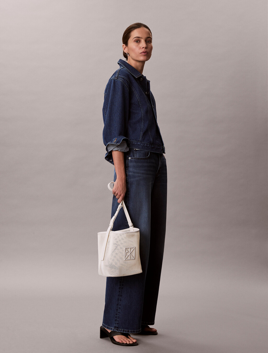 Mesh Emblem Logo Bucket Bag with Pouch, White Alyssum, hi-res