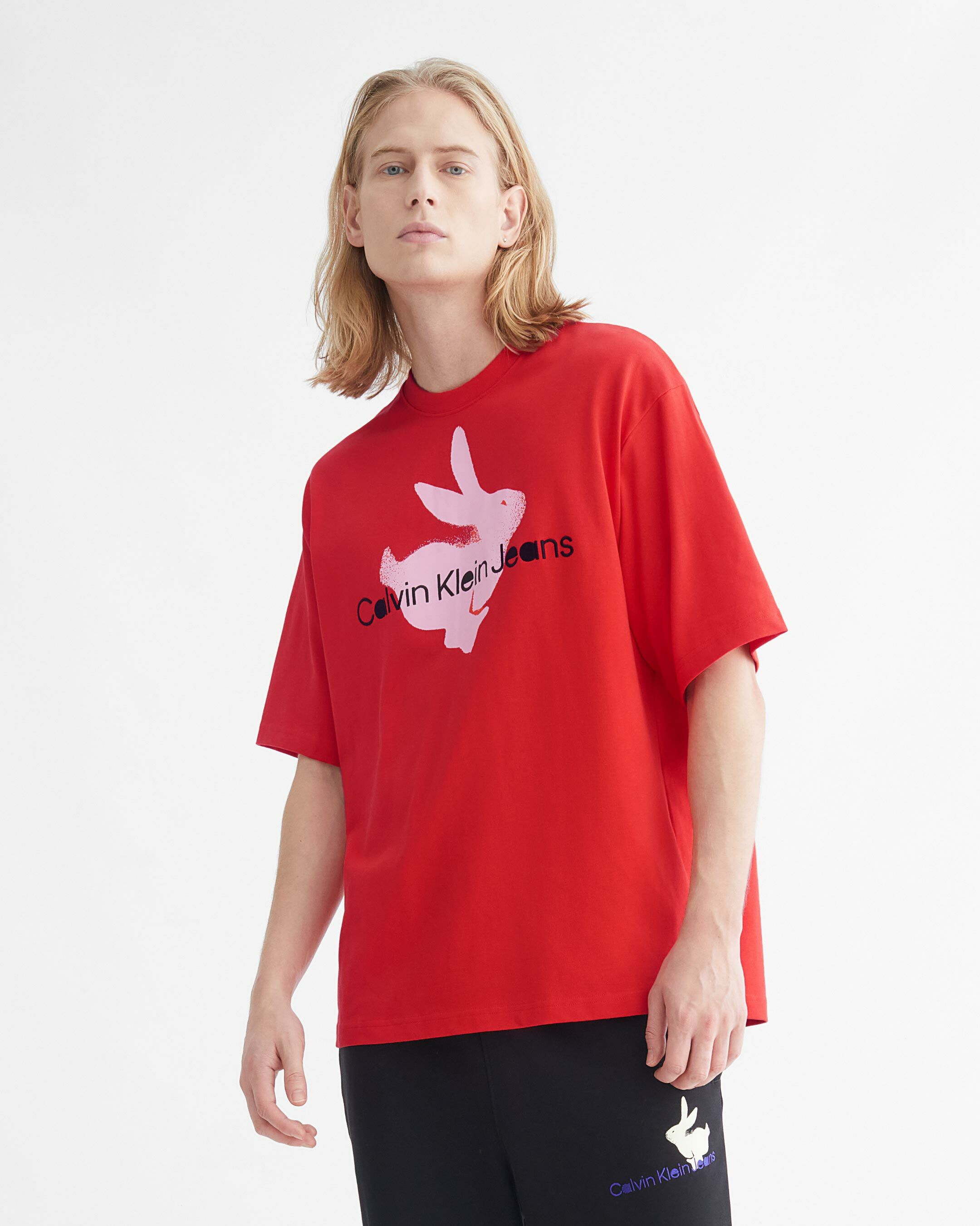 Calvin klein jeans red t shirt 2025