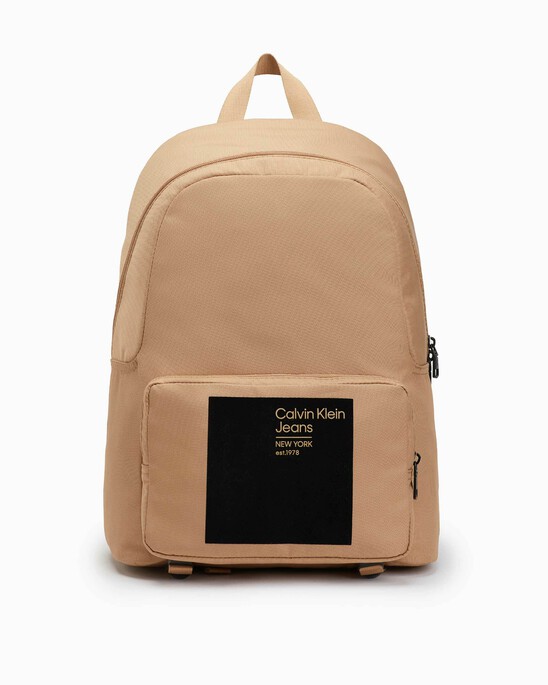 SPORT ESSENTIALS SQUARE CAMPUS BACKPACK 43 CM