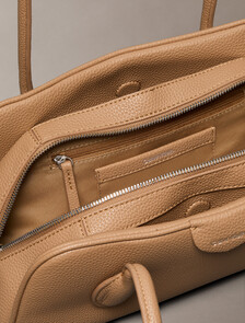 Emblem Logo Pebble Shoulder Bag, Tannin, hi-res