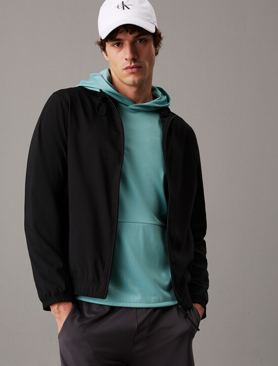 Essential Wind Jacket