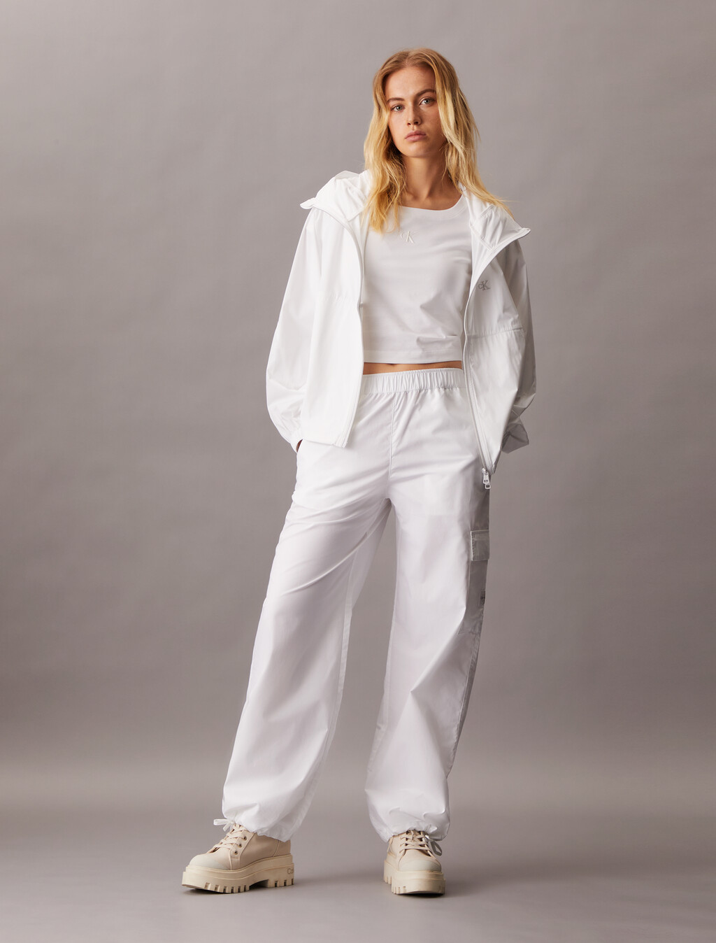 涼感方領貼身版型 T 恤, Bright White, hi-res