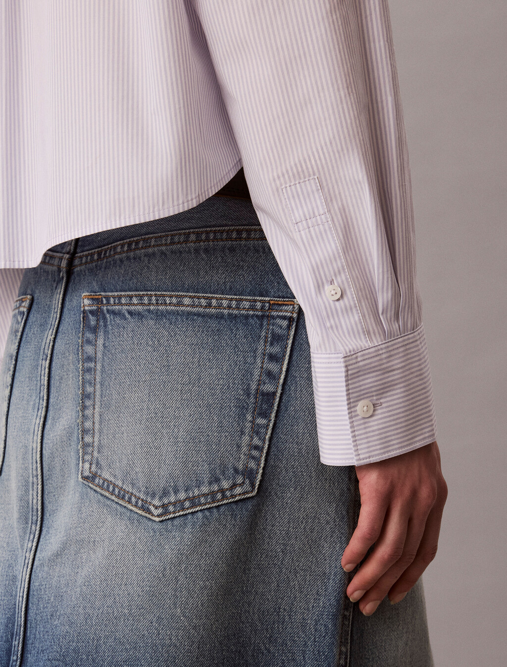 Cropped Cotton Poplin Stripe Shirt, MINI FIFTY STRIPE COSMIC SKY BRILLIANT WHITE, hi-res