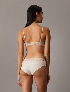 Calvin Klein Intimate 薄墊平口式胸圍, Cocoon, hi-res