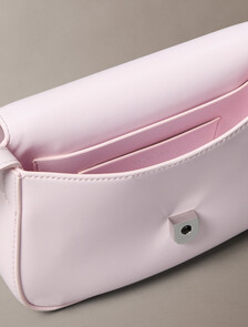 Monogram 標誌飾牌相機包, Cradle Pink, hi-res