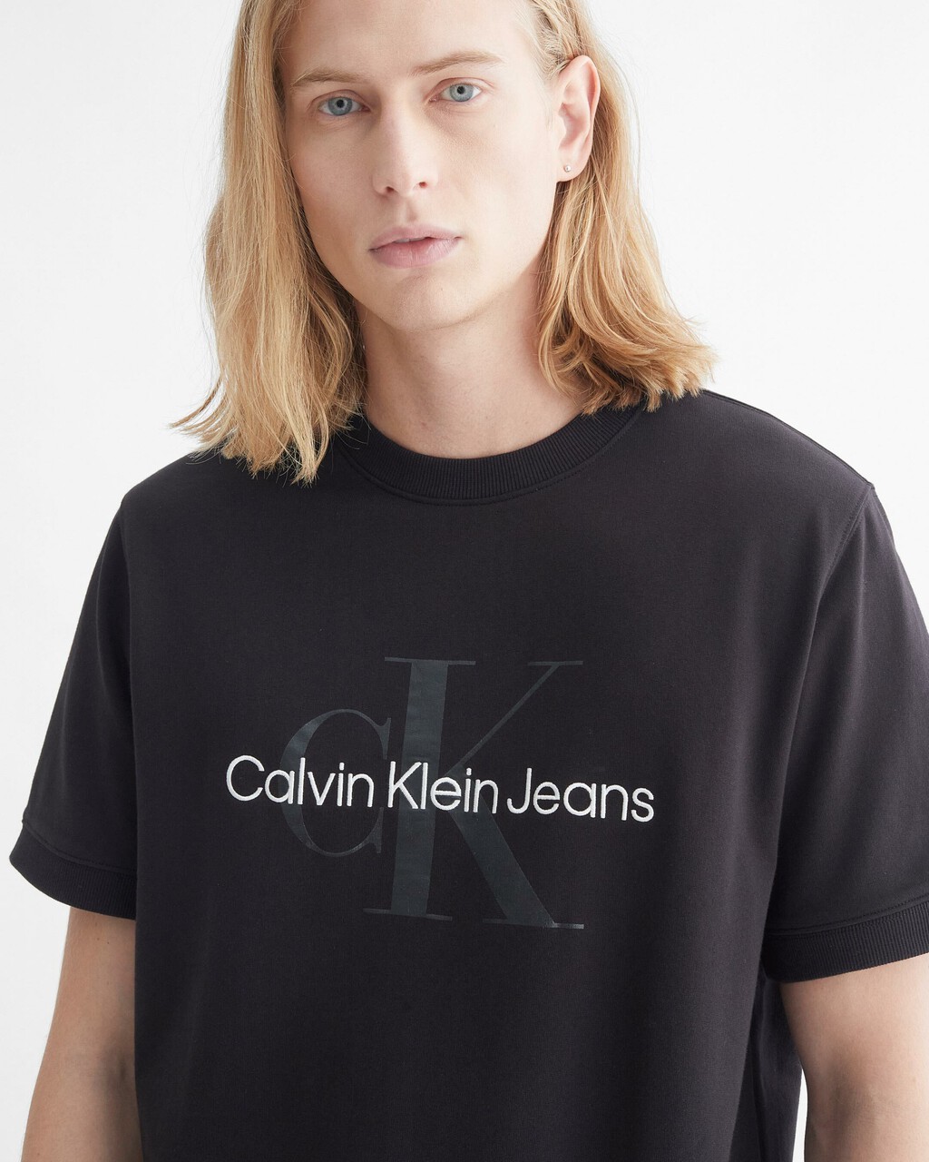 Winter Whites Monogram Short Sleeve Sweatshirt, CK BLACK, hi-res