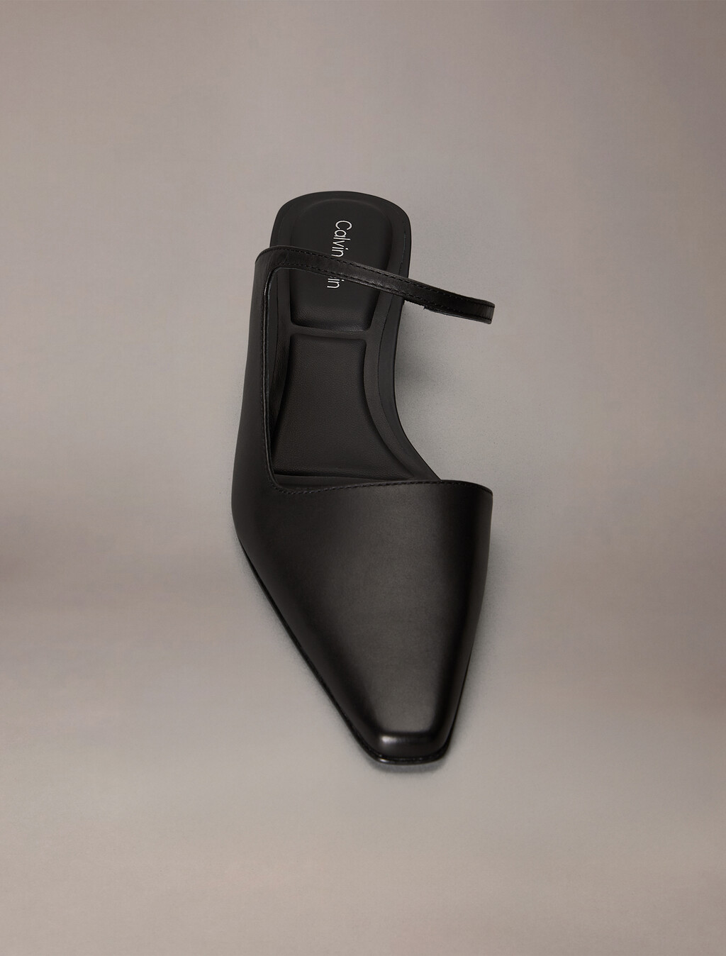 Set Back Heel Pump, Black, hi-res