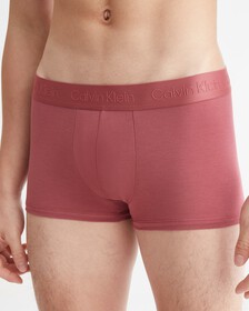 CK BLACK ULTRA SOFT CASHMERE LOW RISE TRUNKS, Raspberry Blush, hi-res