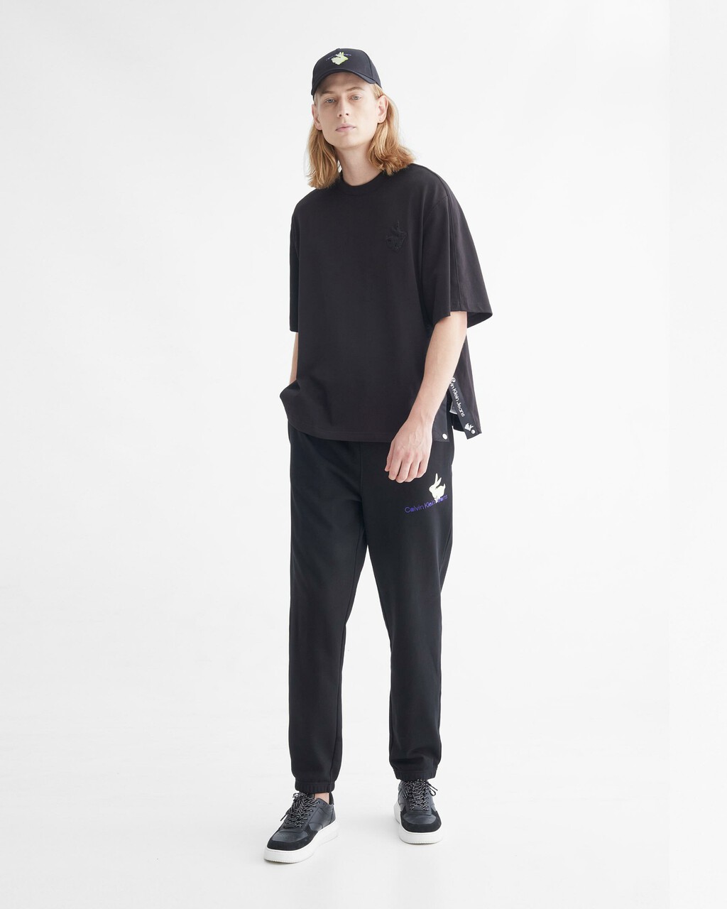 YEAR OF THE RABBIT OPEN SIDE RELAXED TEE, CK BLACK, hi-res