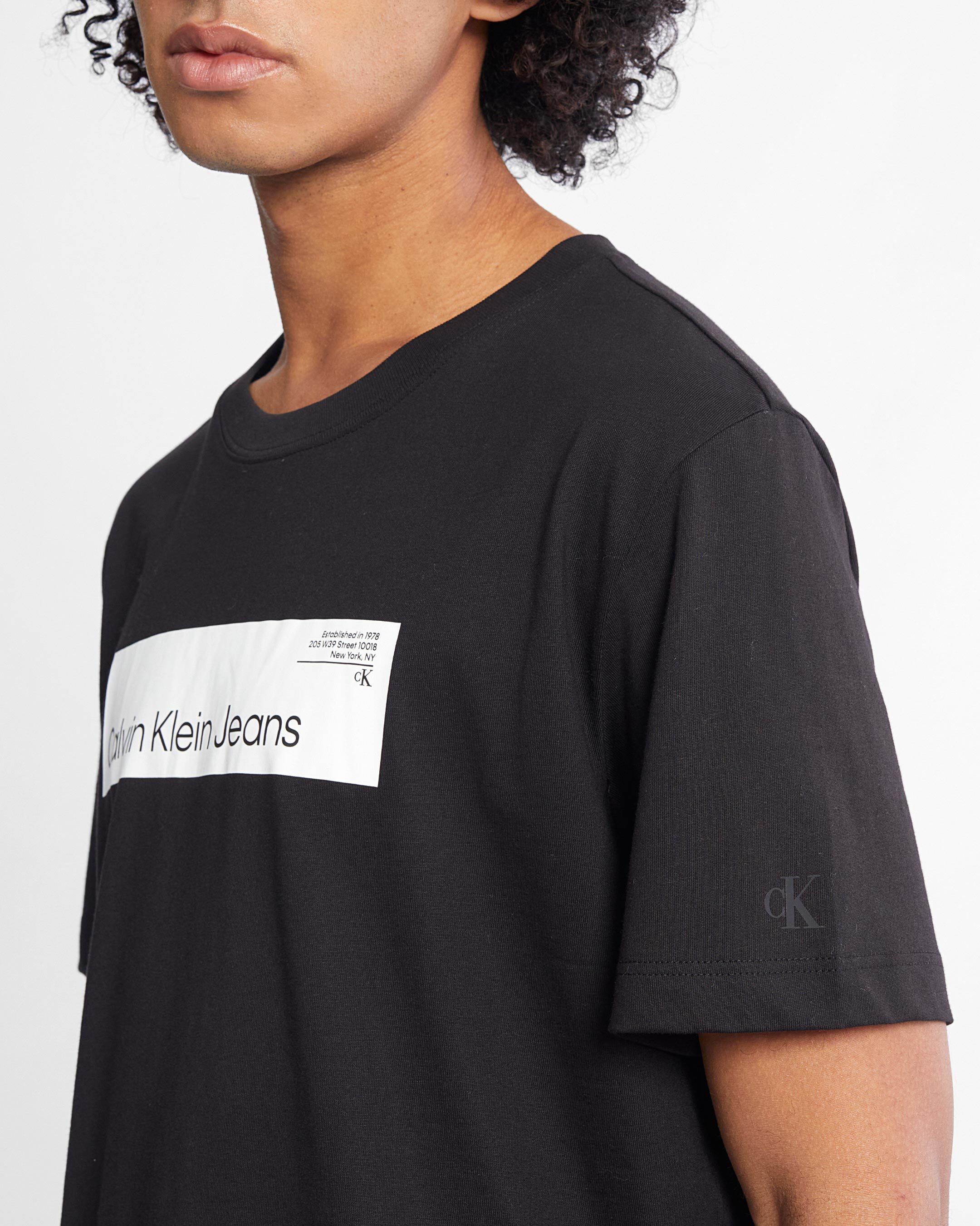 Calvin klein new arrivals box logo tee
