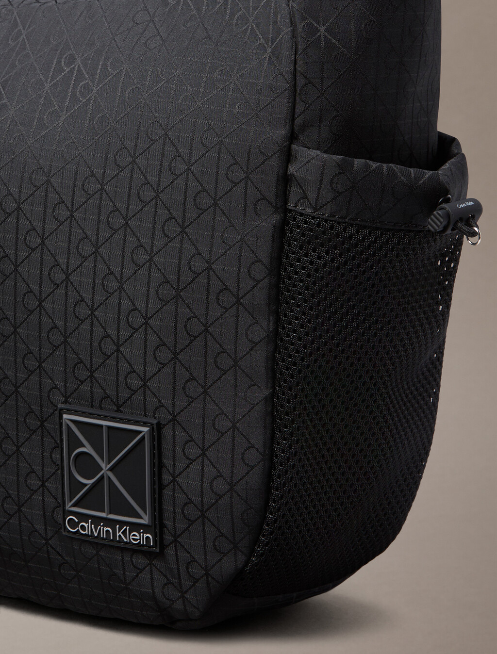 Water-Repellent Crossbody Duffle Bag, Black, hi-res