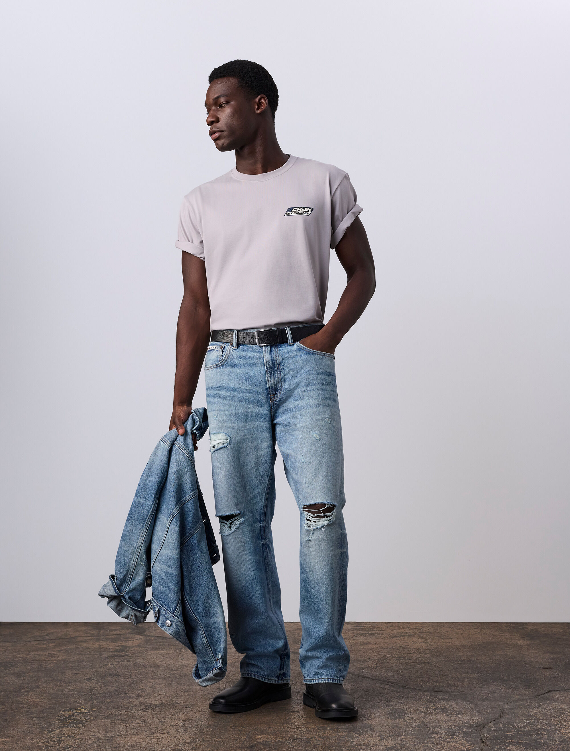 Jung Kook for Calvin Klein Logo Badge Relaxed T-Shirt | grey